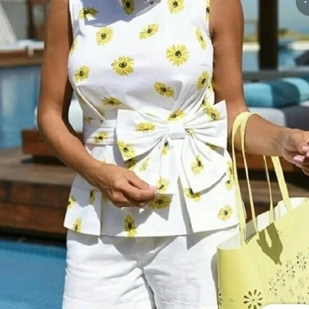 Kate Spade Daisy Dot Bow Peplum Top Old Money Size 4 WORN ONCE - Picture 2 of 11